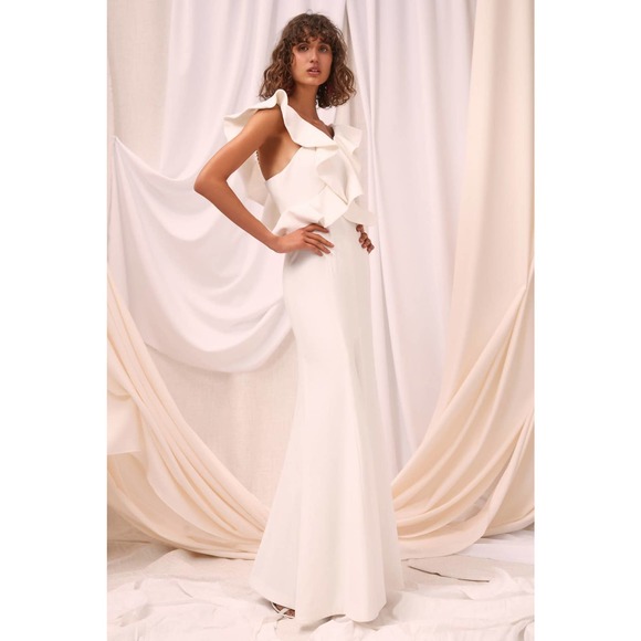 C/MEO Collective Dresses & Skirts - C/Meo Collective Elation Gown in White Size Medium